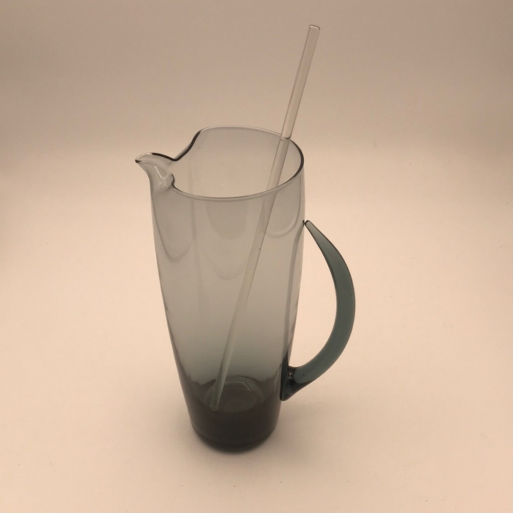 VTG MCM 60's Morgantown Normandie Smoke Glass Cocktail/Martini Pitcher & Stirrer
